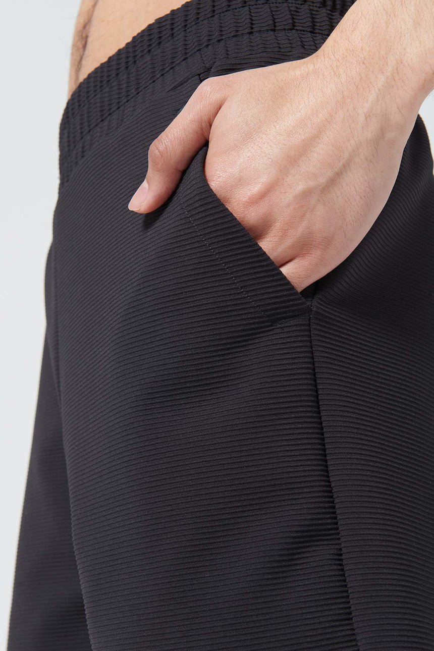 Persius Short Ribbed Black
