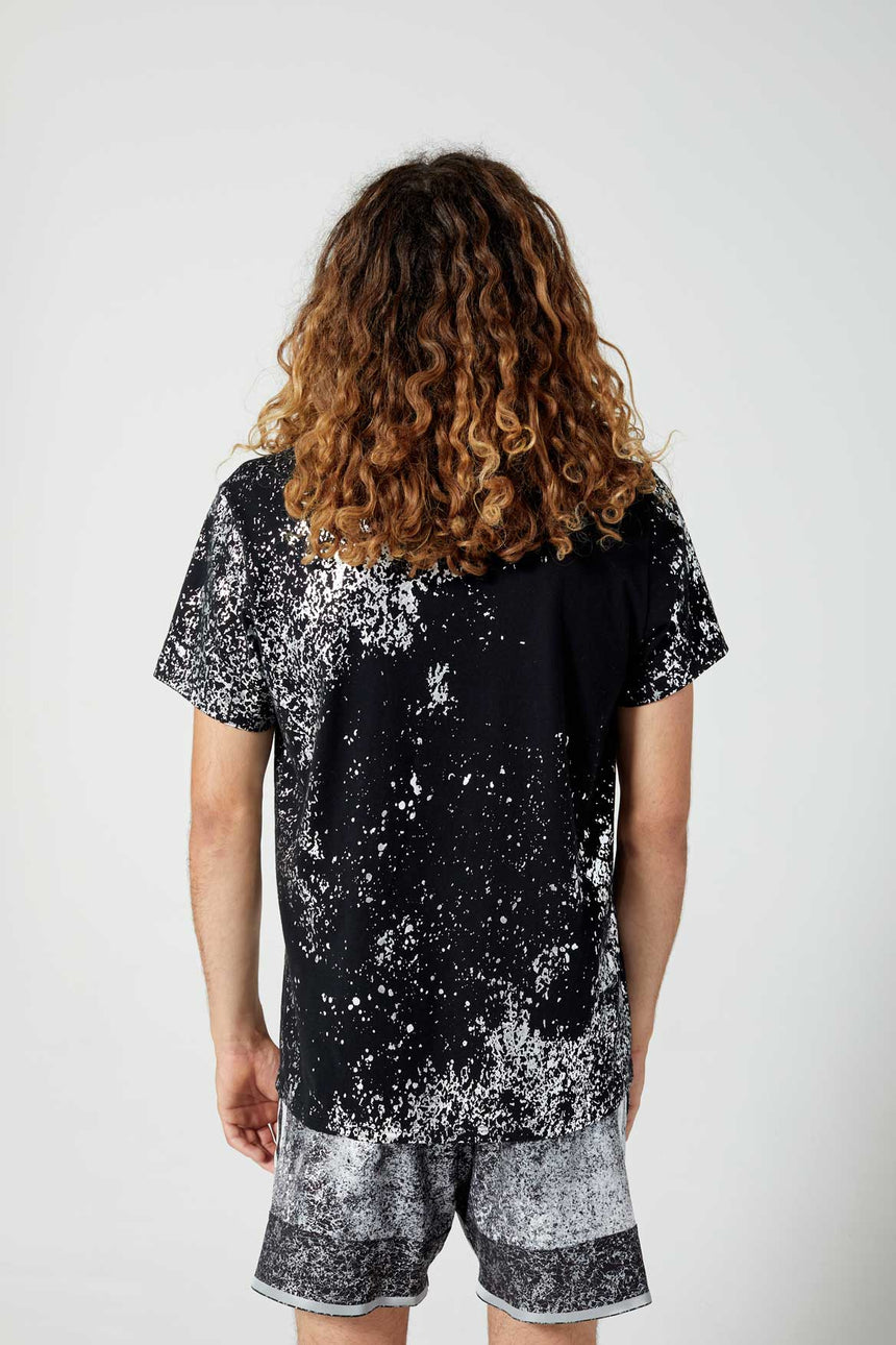 Quintus Tee Astronaut