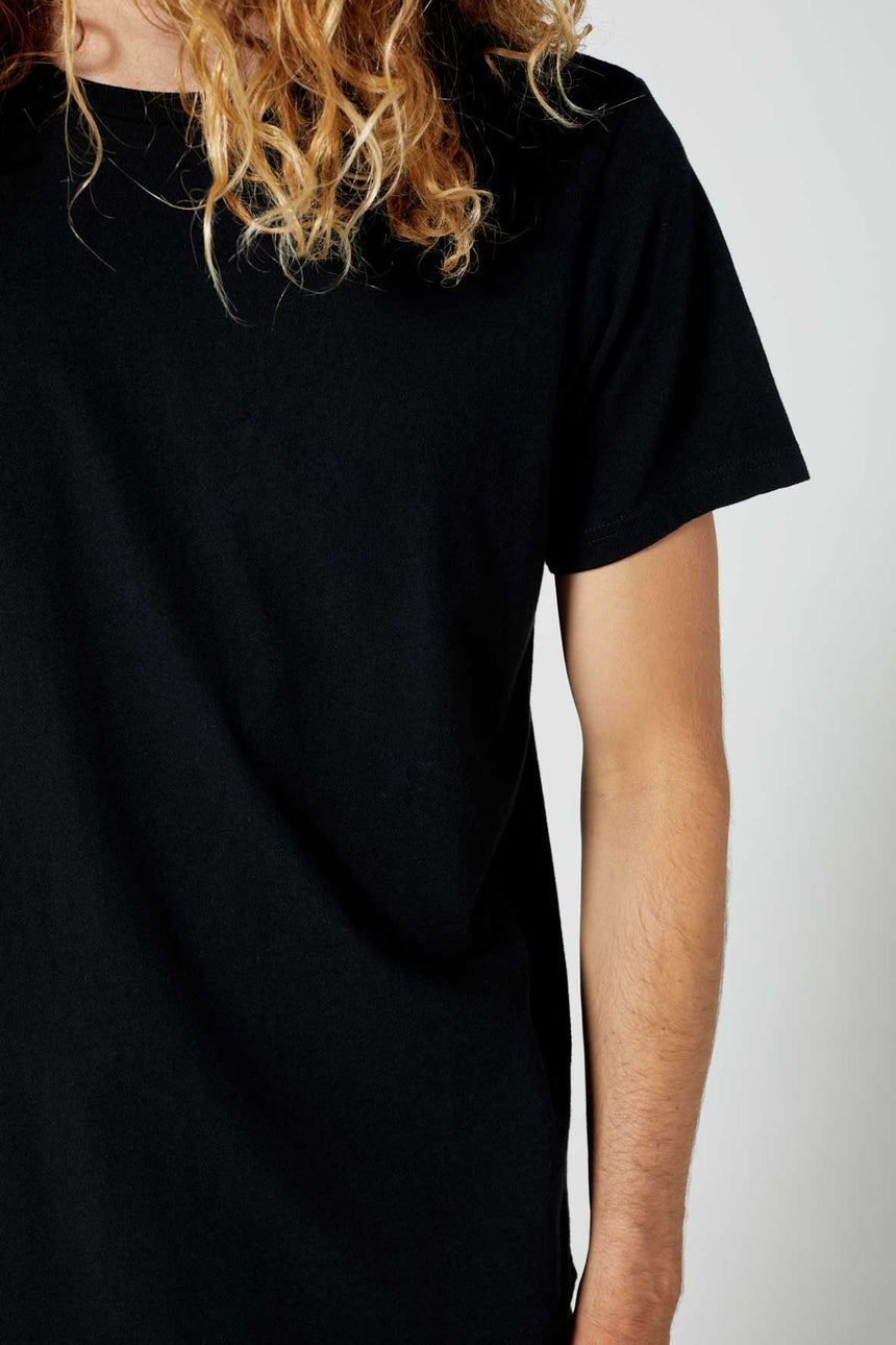 Dionysius Tee Black